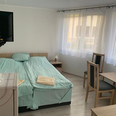 Dom Wczasowy Portowa Przystan 150M Od Plazy Mrzeżyno Exteriér fotografie