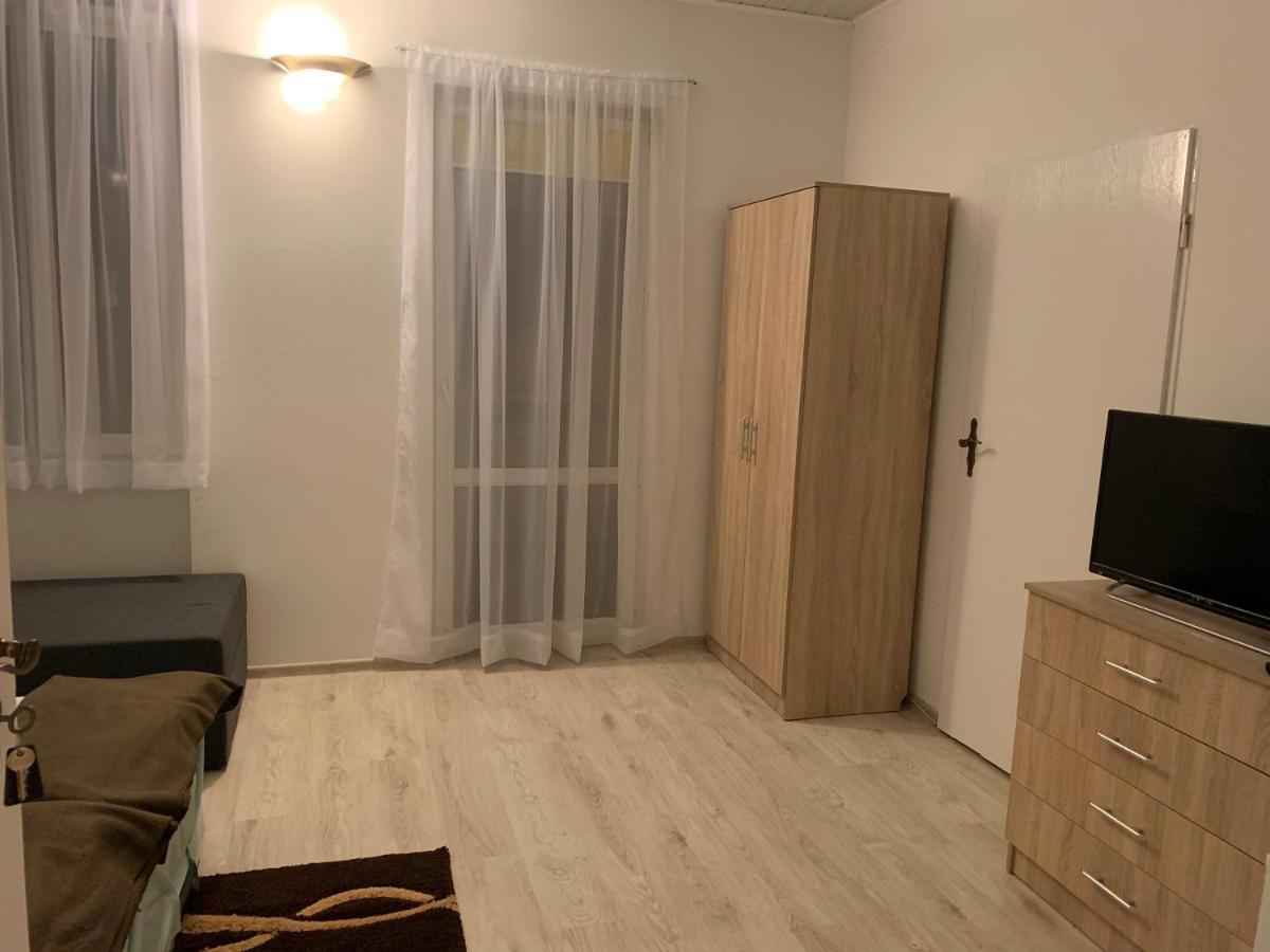 Dom Wczasowy Portowa Przystan 150M Od Plazy Mrzeżyno Exteriér fotografie